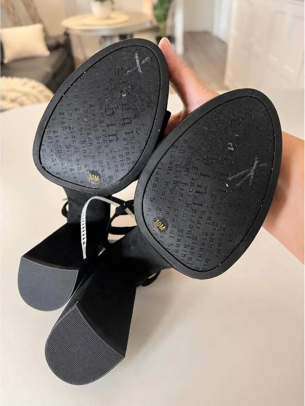 NWT Gianni Bini Black Suede Platform High Heel Sandals with Ankle Strap Size 10M